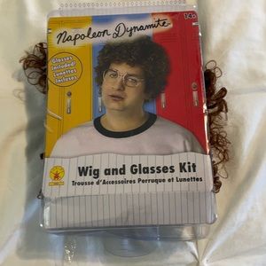 Napoleon dynamite wig and glasses
